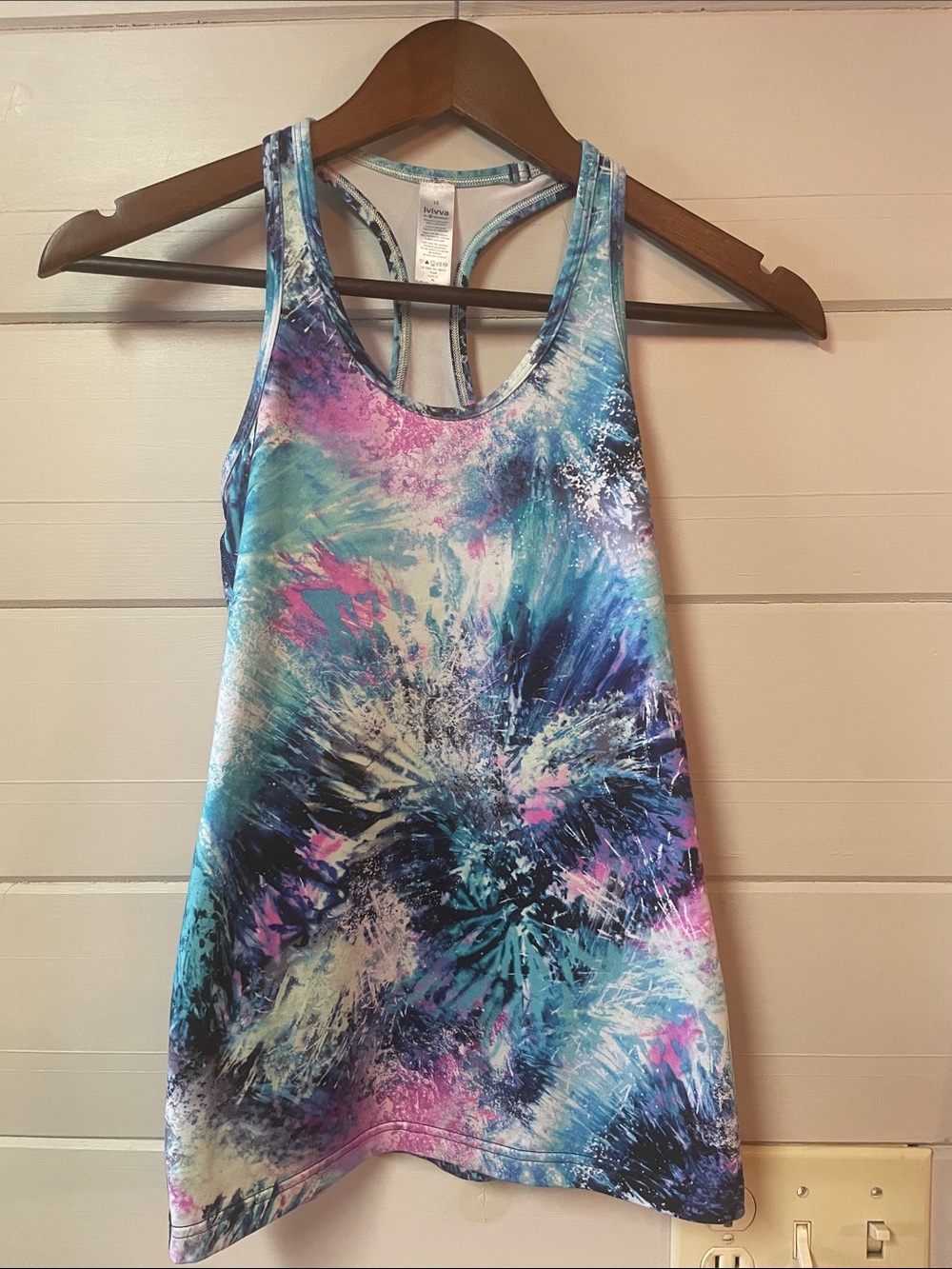 Ivivva by Lululemon Girls 
Multicolor Athletic Tank Size 12